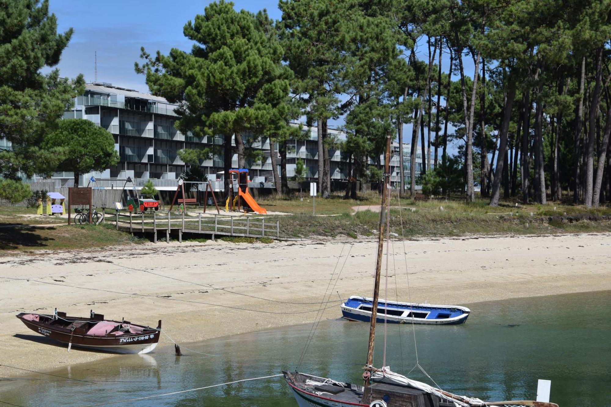 Apartamento De Mar Y Playa En Illa De Arousa Eksteriør bilde